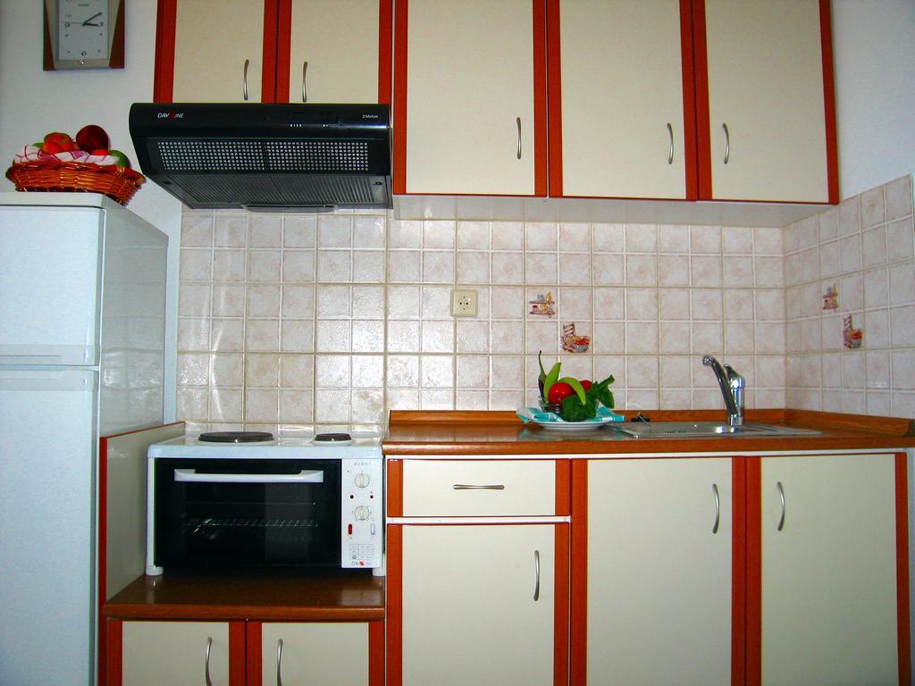 Spiros Daire Parga